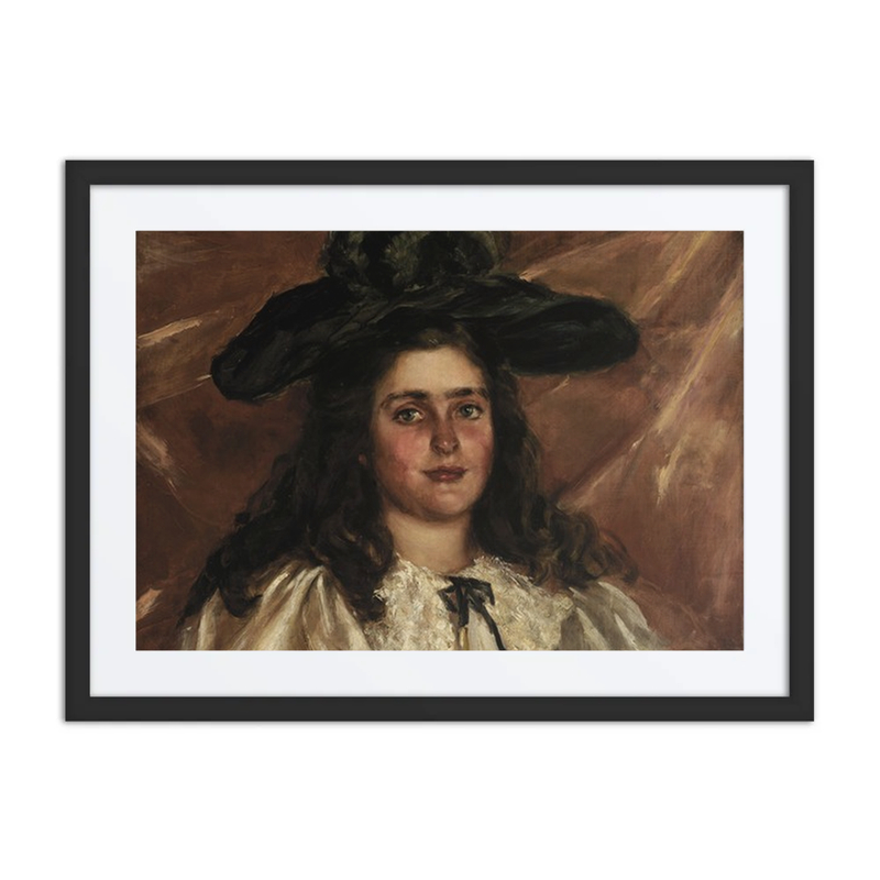 Laura Alice in Big Hat