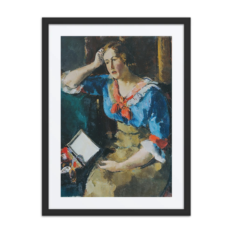 Sitzende Dame in Blauer Bluse